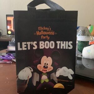 Mickeys Not So Scary Halloween Bag 2023-NWOT